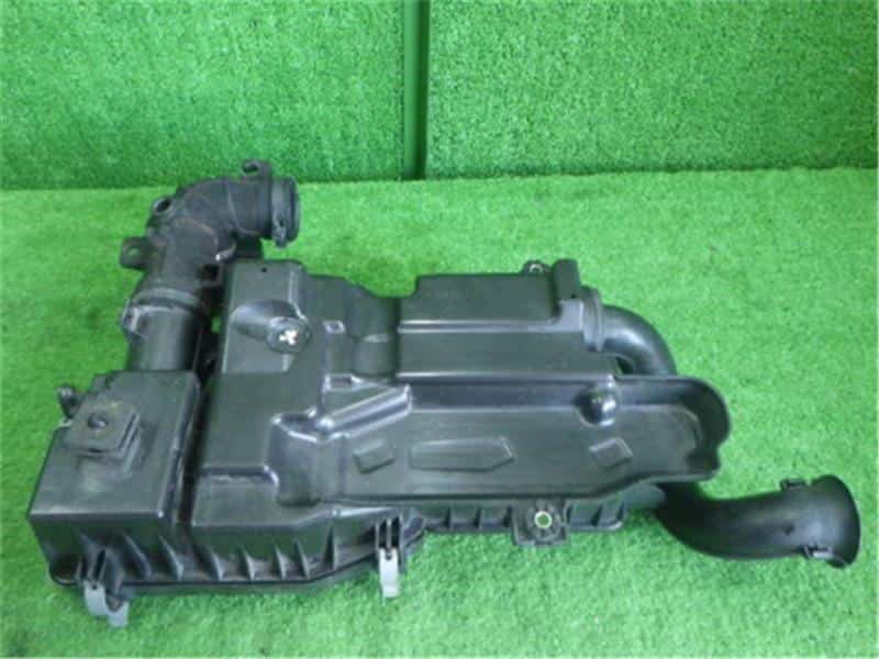 Air Cleaner Assembly SUZUKI Wagon R 2014 DBA-MH34S 1370050M01 — photo 2