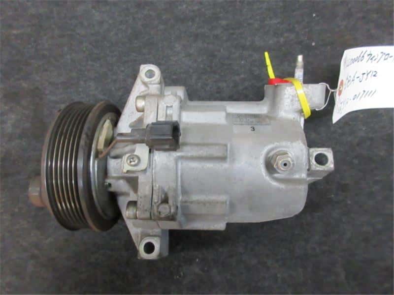 A/C Compressor NISSAN Wingroad 2007 DBA-JY12 — photo 1