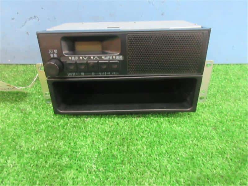 Radio Player DAIHATSU Hijet 2012 EBD-S201P — photo 1