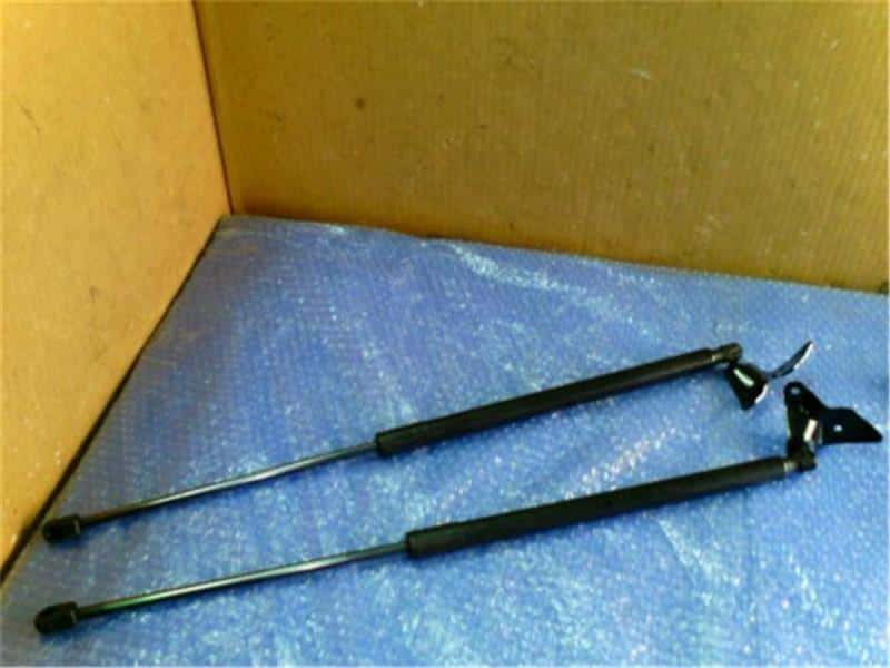 Trunk Damper SUZUKI Spacia 2013 DBA-MK32S 8185081M01 — photo 2