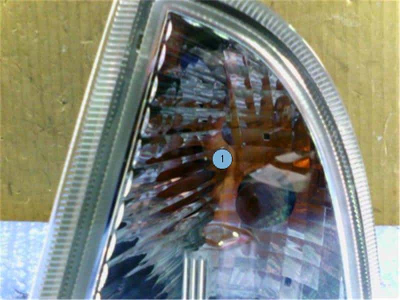 Turn Signal Light TOYOTA Aqua 2013 DAA-NHP10 — photo 3