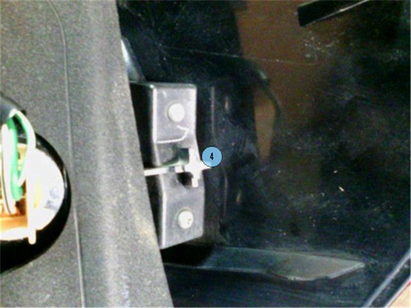 Left Tail Light TOYOTA Premio 2004 TA-AZT240 — photo 7