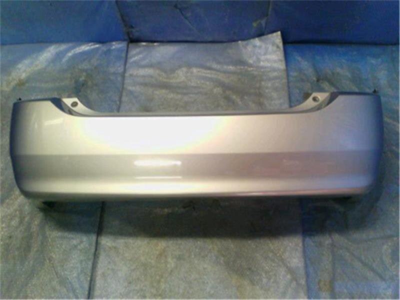 Rear Bumper Assembly TOYOTA Prius 2005 DAA-NHW20 — photo 1