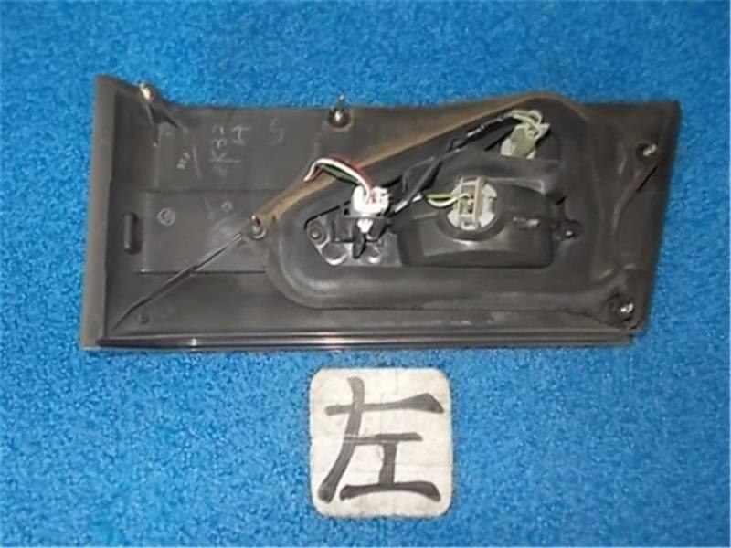 Left Tail Light TOYOTA Windom 1997 E-MCV21 — photo 2