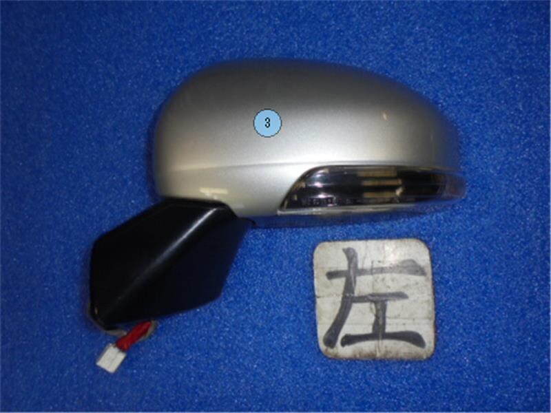 Left Side Door Mirror TOYOTA Ractis 2012 DBA-NCP120 — photo 1