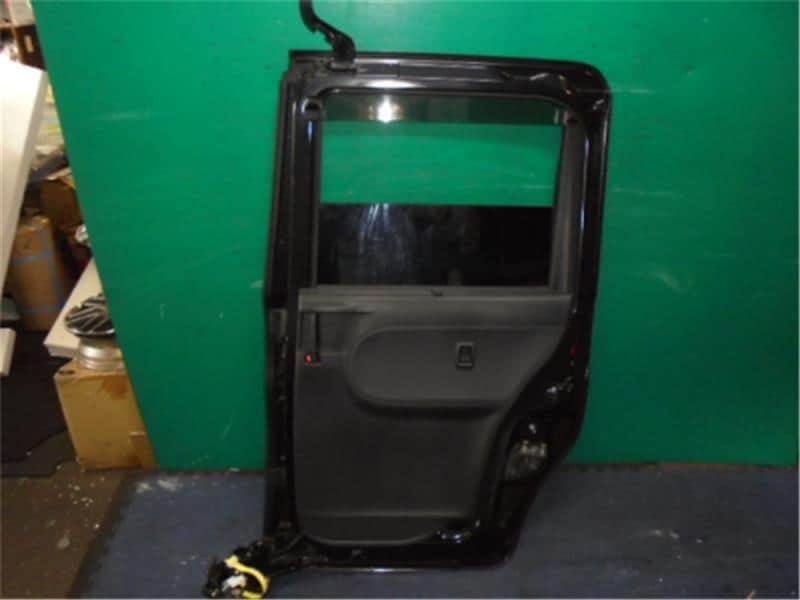 Rear Right Door Assembly DAIHATSU Tanto 2017 DBA-LA600S — photo 2