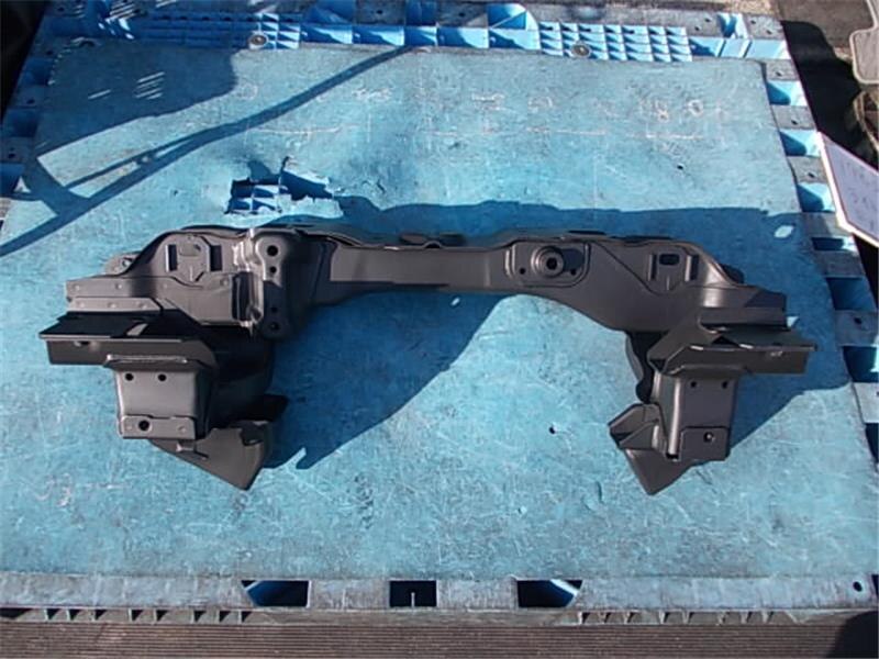 Rear Member Assembly TOYOTA Liteace 2004 GK-KR42 — photo 3