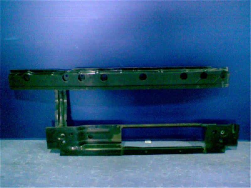 Front Bumper Reinforcement MITSUBISHI Minicab Truck 2008 GBD-U61 — photo 1