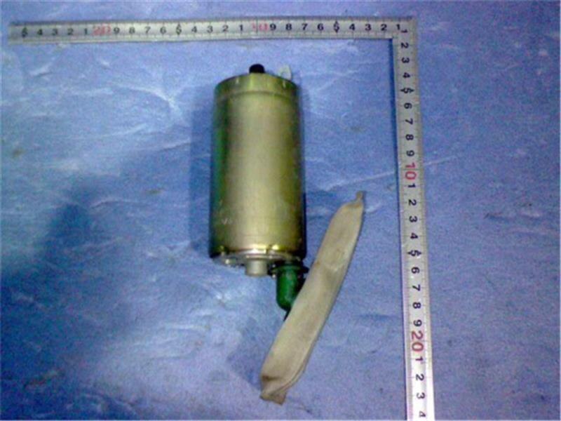 Fuel Pump NISSAN Bluebird 1994 E-HU13 — photo 1