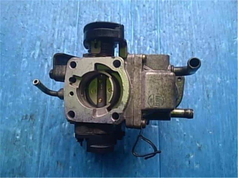 Throttle Body MITSUBISHI Town Box 2002 TA-U62 — photo 3
