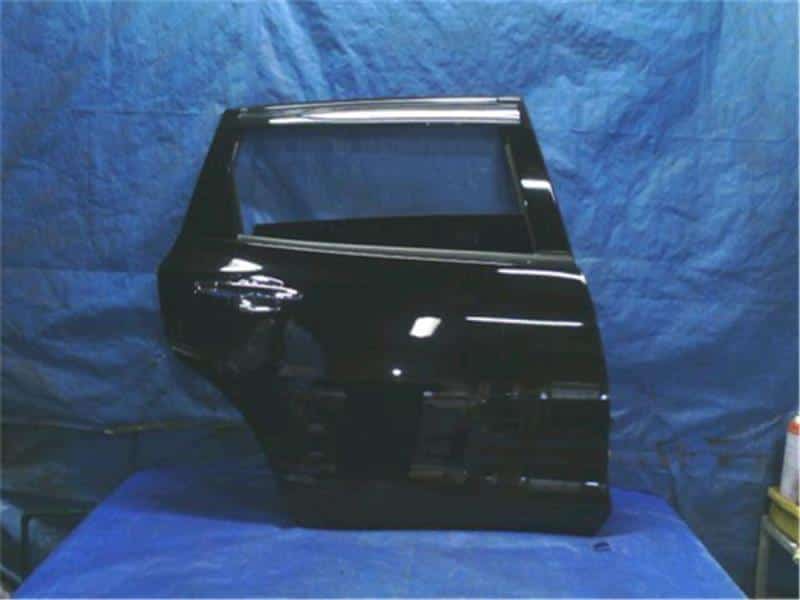 Rear Right Door Assembly HONDA Jade 2015 DAA-FR4 — photo 1