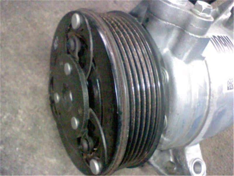 A/C Compressor MAZDA Demio 2017 DBA-DJ3FS D09W61450 — photo 2