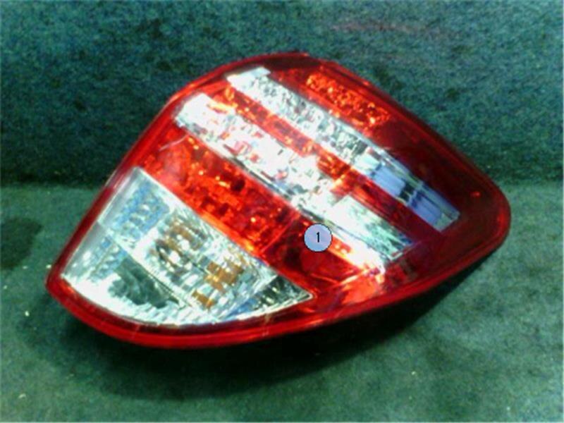 Right Tail Light TOYOTA RAV4 2010 DBA-ACA31 — photo 1
