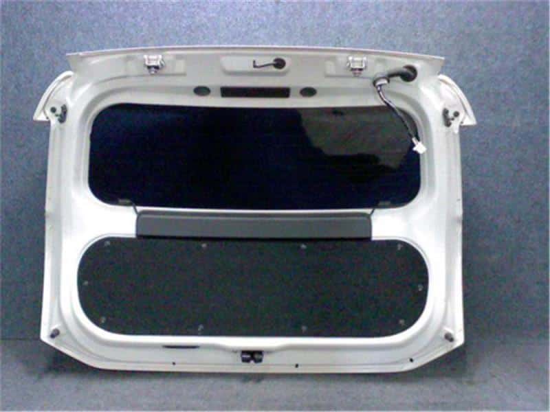 Back Door Assembly TOYOTA Aqua 2012 DAA-NHP10 — photo 2