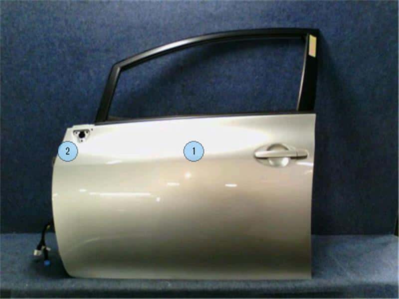 Front Left Door Assembly TOYOTA Auris 2007 DBA-NZE15 — photo 1