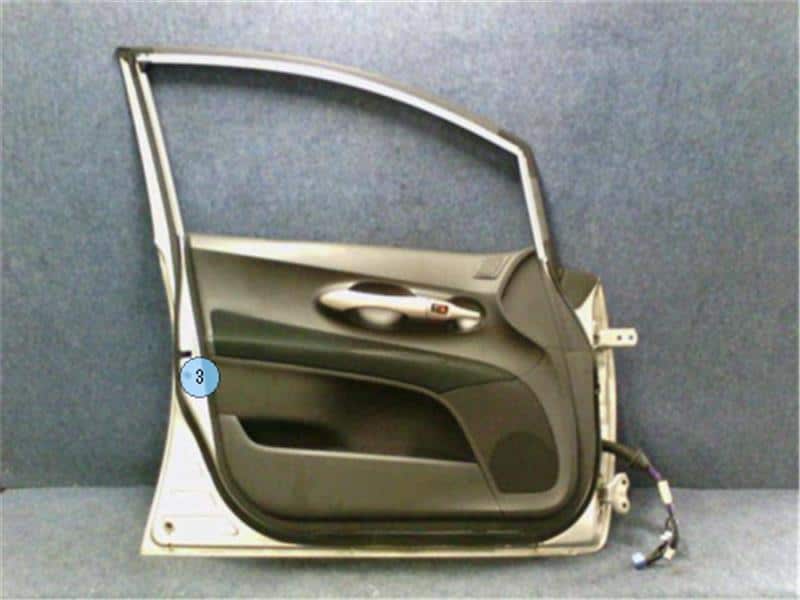 Front Left Door Assembly TOYOTA Auris 2007 DBA-NZE15 — photo 4
