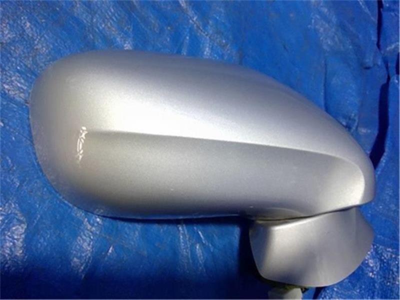Right Side Door Mirror TOYOTA Lexus is 2007 DBA-GSE20 — photo 2