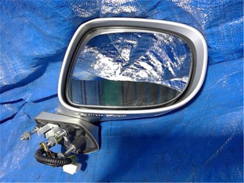 Right Side Door Mirror TOYOTA Lexus is 2007 DBA-GSE20 — photo 4