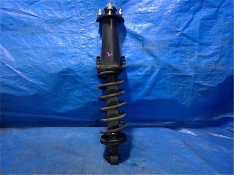 Rear Left Strut Assembly TOYOTA Lexus is 2007 DBA-GSE20 — photo 1