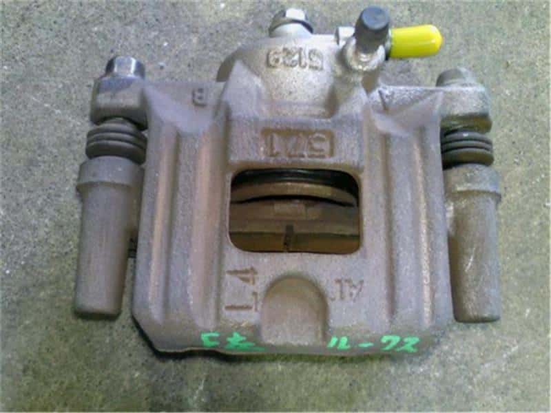 Front Left Brake Caliper NISSAN Roox 2015 DBA-B21 — photo 1