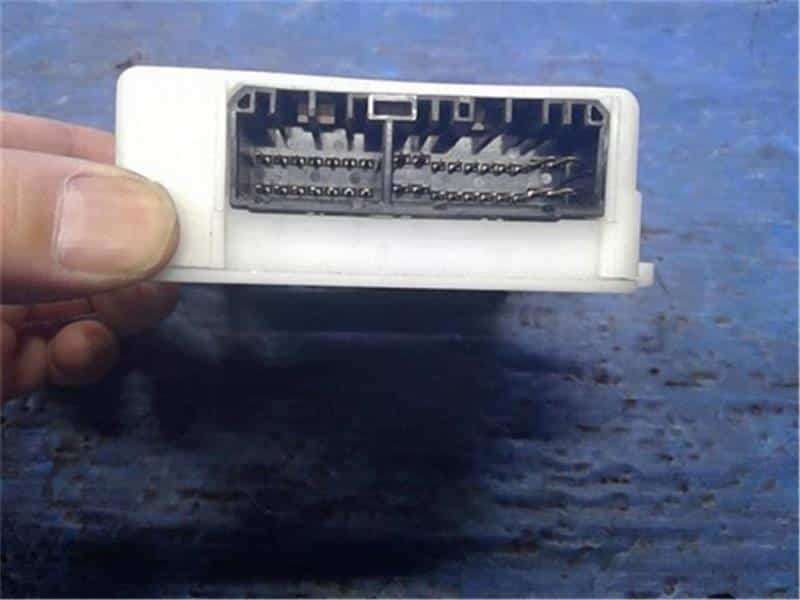 Engine Control Unit / ECU HONDA Acty 2000 GD-HA7 — photo 2
