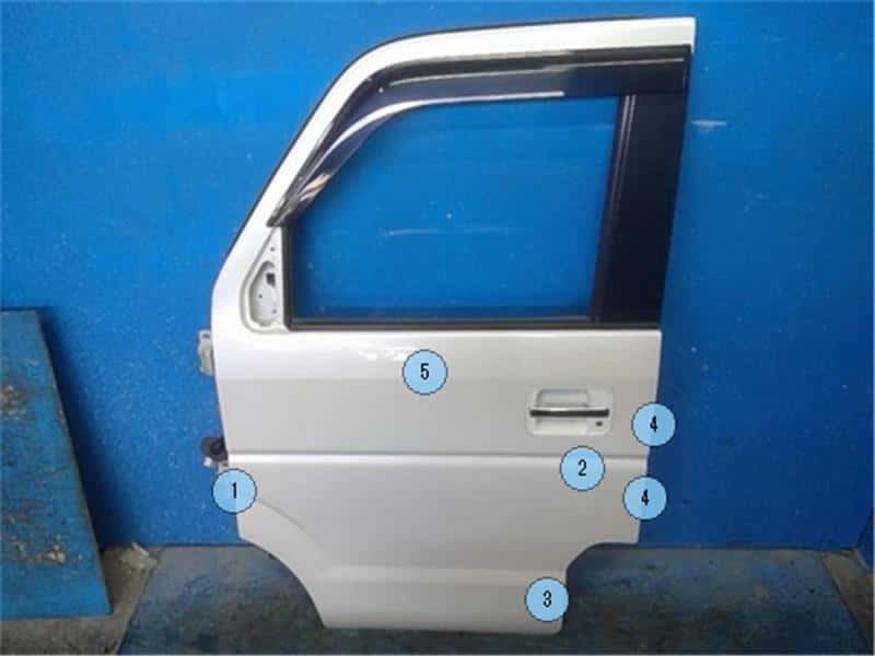Front Left Door Assembly SUZUKI Every 2013 ABA-DA64W 6800268H01 — photo 1