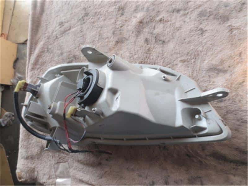 Left Headlight HONDA Life 1999 GF-JB1 — photo 2