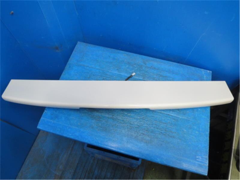 Rear Spoiler TOYOTA Prius 2011 DAA-NHW20 — photo 2