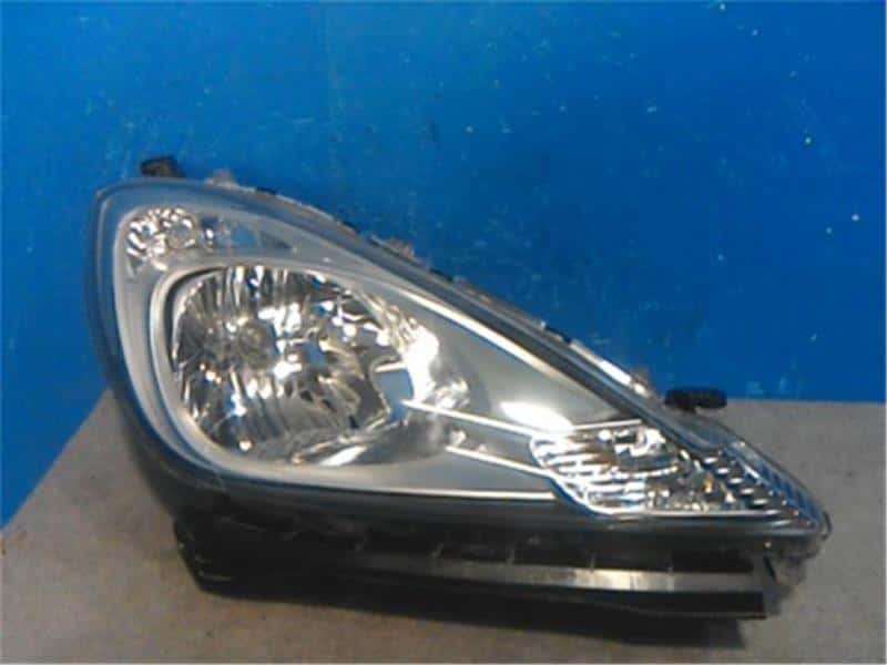 Right Headlight HONDA Fit 2011 DBA-GE6 — photo 1