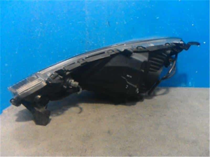 Right Headlight HONDA Fit 2011 DBA-GE6 — photo 3