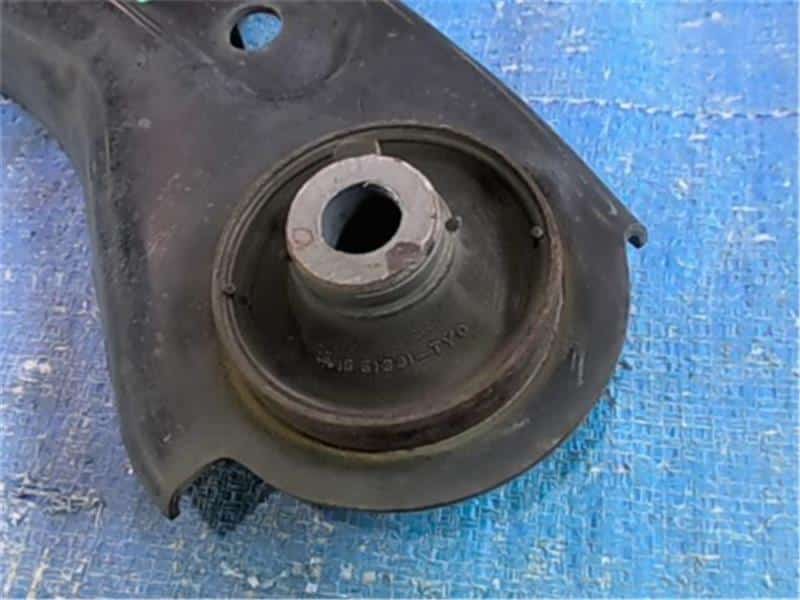 Front Left Lower Control Arm HONDA N BOX 2020 6BA-JF3 51360TTA010 — photo 3