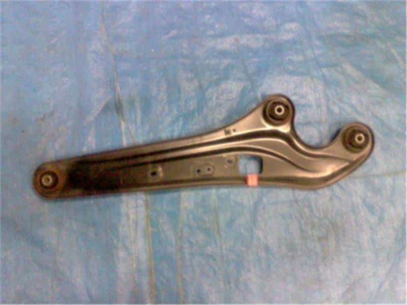Rear Left Lower Control Arm SUZUKI Every 2016 ABA-DA17W 4620264P00 — photo 2