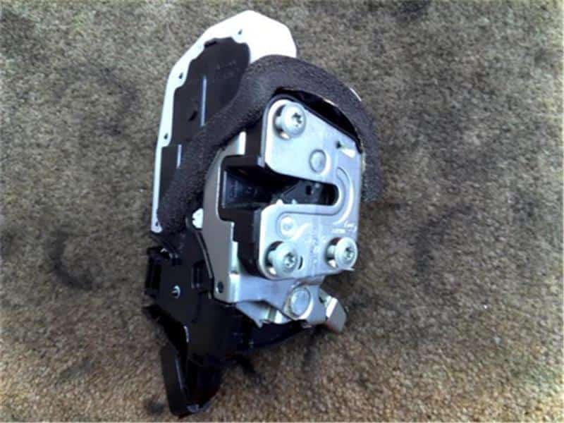Other Exterior Parts NISSAN Cube 2011 DBA-Z12 — photo 2