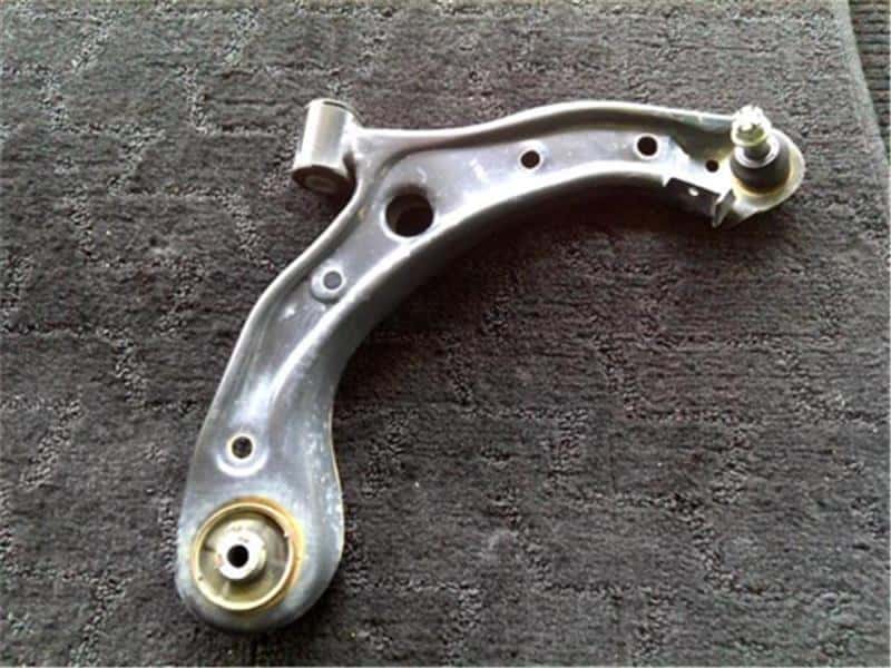 Front Right Lower Control Arm HONDA N-wgn 2016 DBA-JH1 — photo 1