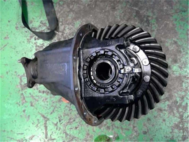 Rear Rigid Differential Assembly HINO Ranger 2011 SKG-FC9JCAA — photo 1