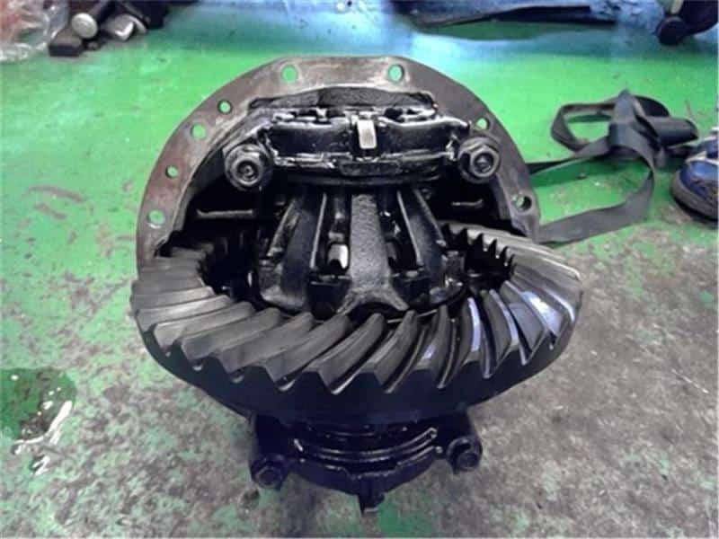 Rear Rigid Differential Assembly HINO Ranger 2011 SKG-FC9JCAA — photo 2