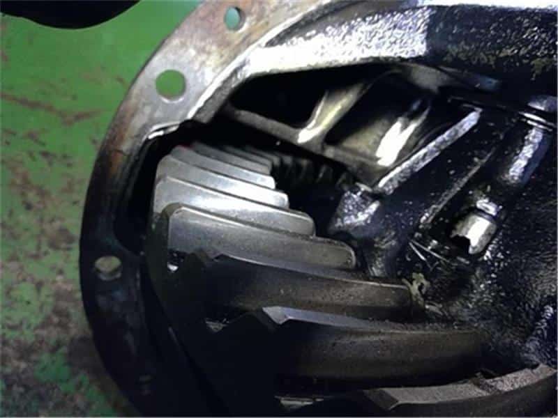 Rear Rigid Differential Assembly HINO Ranger 2011 SKG-FC9JCAA — photo 3