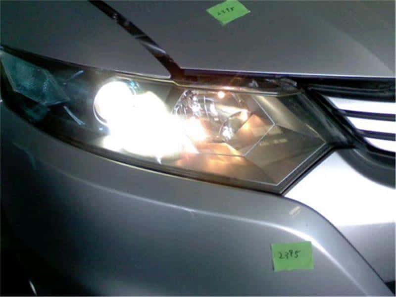 Right Headlight HONDA Insight 2009 DAA-ZE2 — photo 3