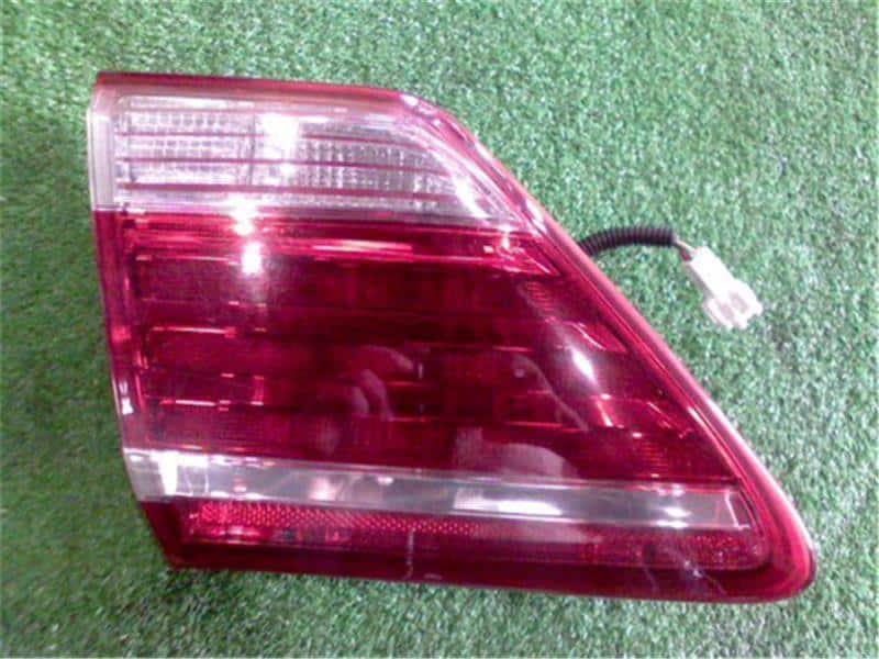 Left Tail Light TOYOTA Crown 2014 DBA-GRS200 — photo 1