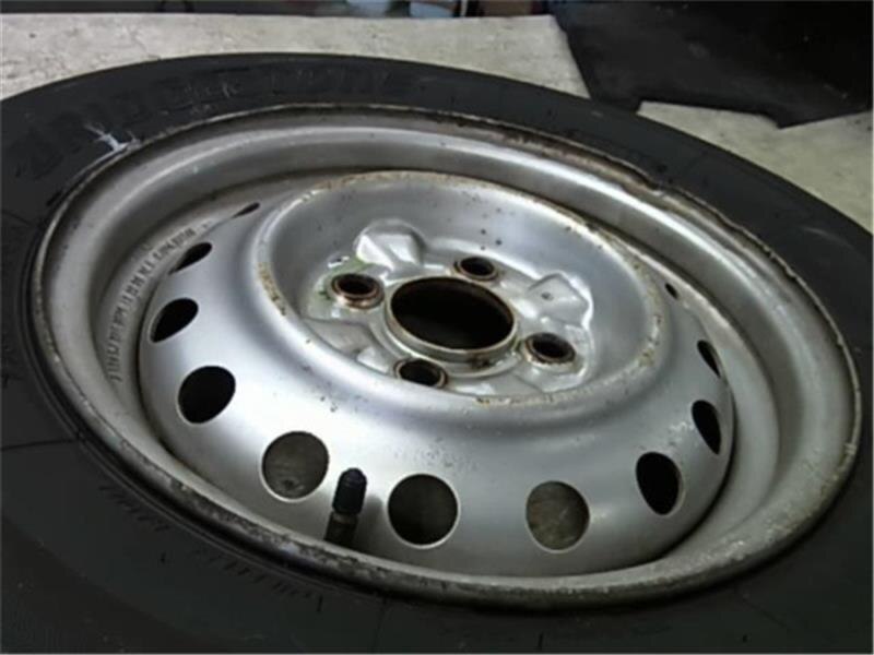 Tire&Wheel Assembly NISSAN Ad 2008 DBE-VAY12 — photo 3