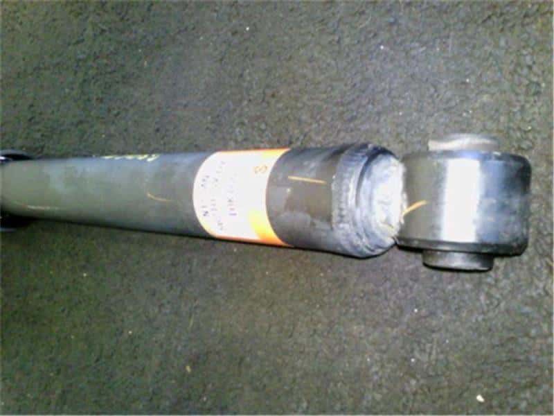 Rear Left Shock Absorber NISSAN Note 2016 DBA-E12 — photo 2