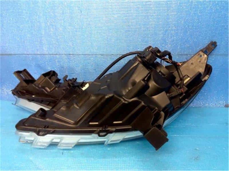 Right Headlight NISSAN Note 2015 DBA-E12 — photo 4