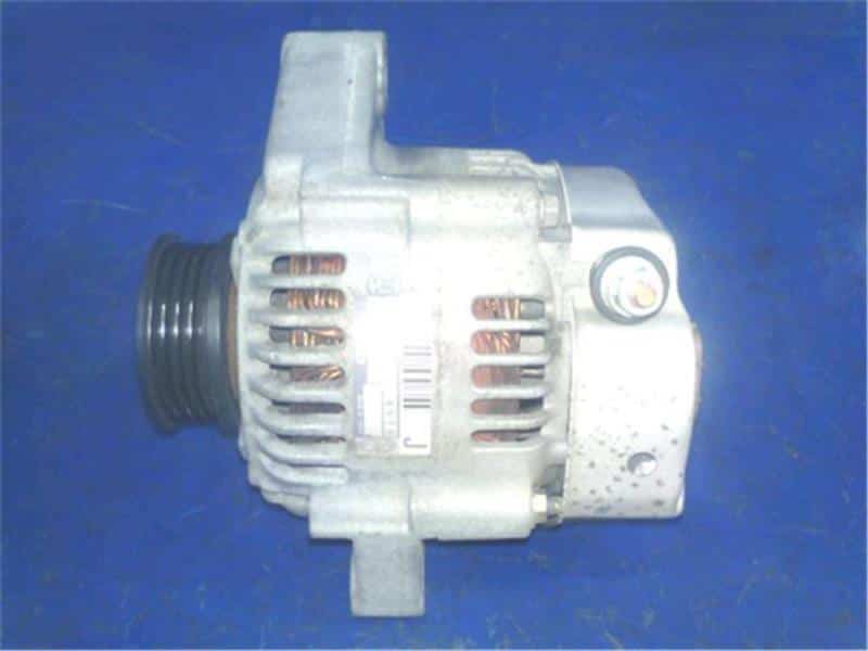 Alternator DAIHATSU Hijet 2006 LE-S320V — photo 1