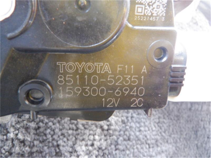 Front Wiper Motor TOYOTA Vitz 2019 DBA-KSP130 — photo 3