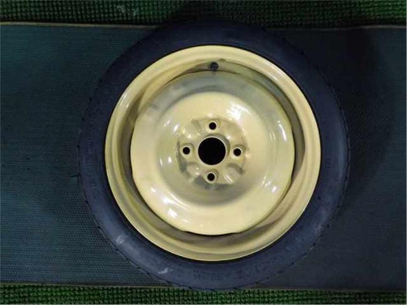 Tire&Wheel Assembly TOYOTA Vitz 2007 DBA-SCP90 — photo 1