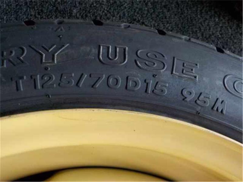 Tire&Wheel Assembly TOYOTA Vitz 2007 DBA-SCP90 — photo 6