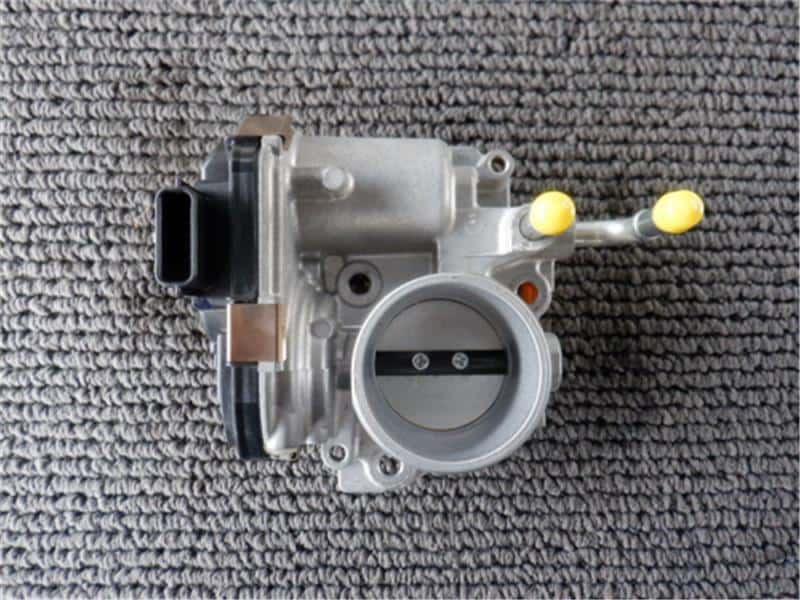 Throttle Body NISSAN Roox 2020 4AA-B45A — photo 1