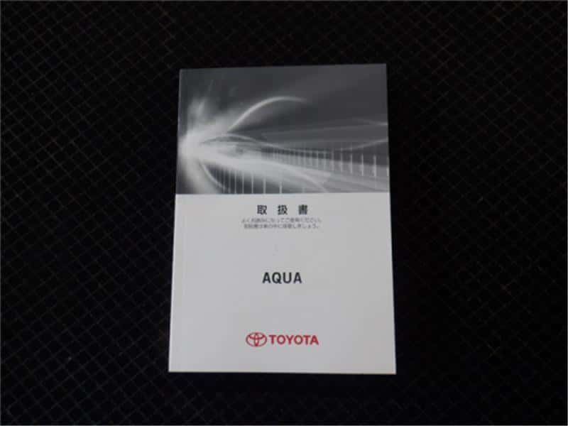 Other Exterior Parts TOYOTA Aqua 2013 DAA-NHP10 — photo 1
