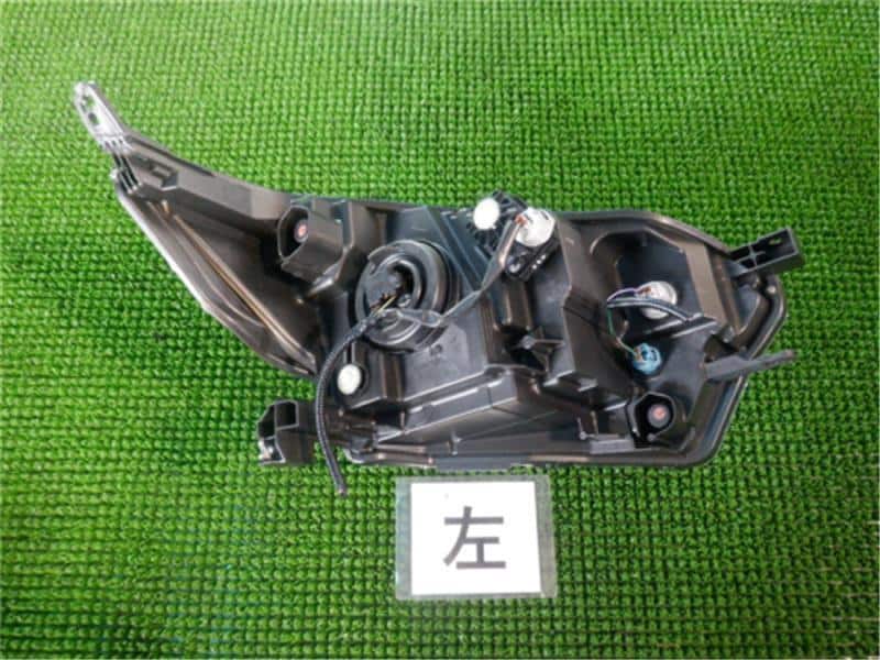 Left Headlight MITSUBISHI Ek space 2020 4A — photo 2