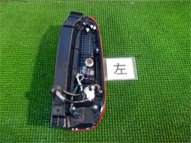 Left Tail Light MITSUBISHI Ek space 2020 5A — photo 2